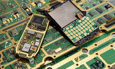 Mobile boards/Mobiele printplaten/smartphone (WEEELABEX) ter recycling